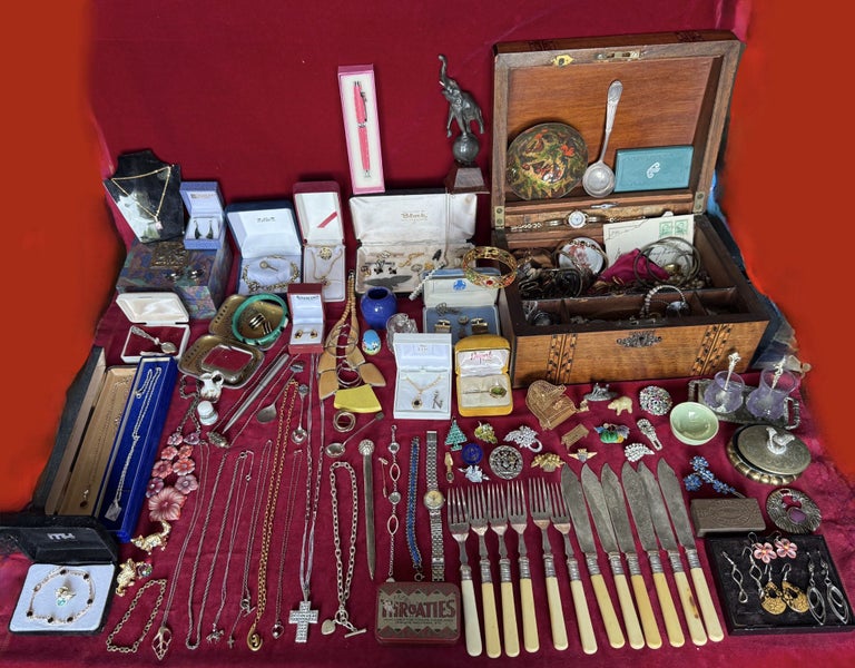 Estate hoard huge lot of Sterling Silver, Stamps, Jewellery, Vintage, Watch, Toy64606977620355110