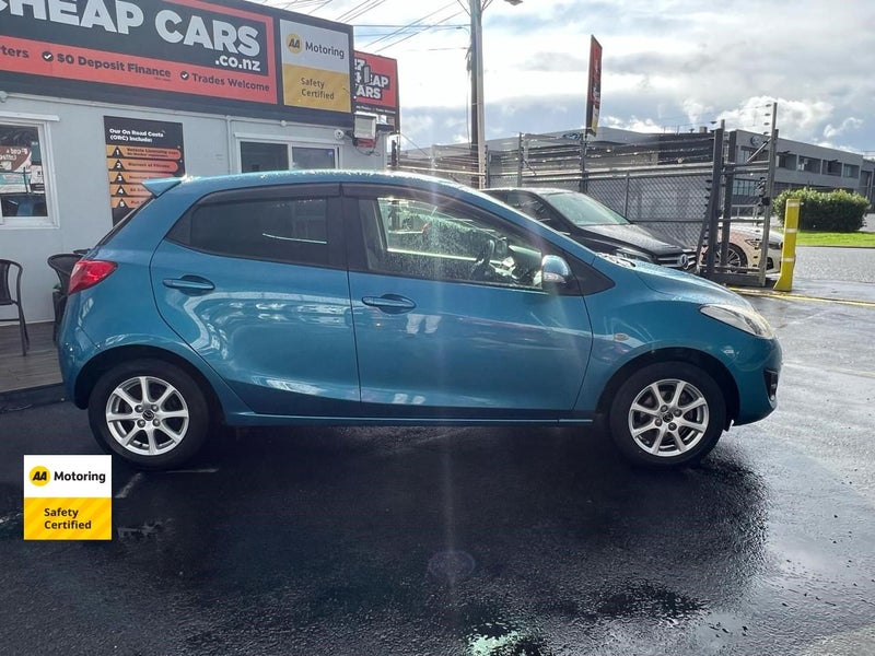 2013 Mazda Demio64607077252353114