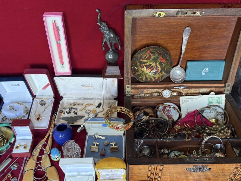 Estate hoard huge lot of Sterling Silver, Stamps, Jewellery, Vintage, Watch, Toy64606977620355112