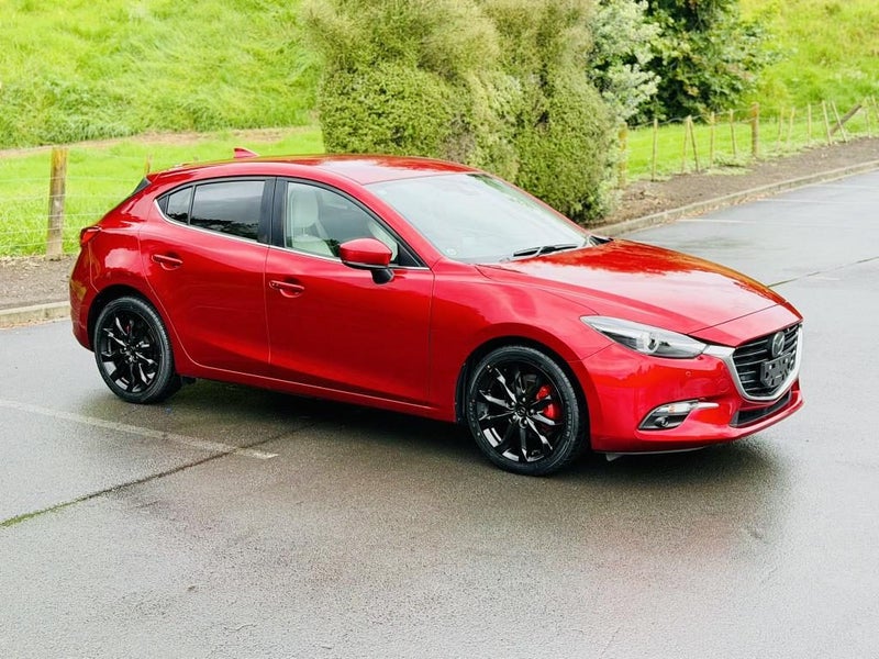 2017 Mazda Axela 15S PRO ACTIVE !! S L PACKAGE...64607288135426114