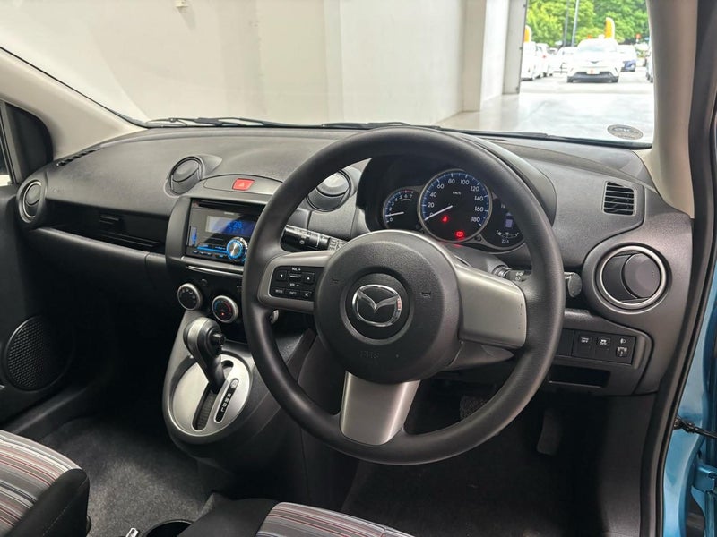 2013 Mazda Demio 13 SkyActive64607476238978112