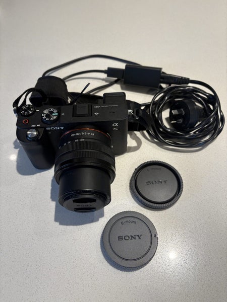 Sony Alpha A7C Mirrorless Camera64607525165698111
