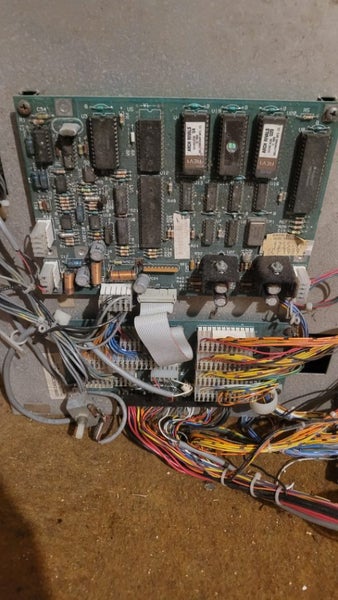 Arch rivals arcade pcb, Carousel 2