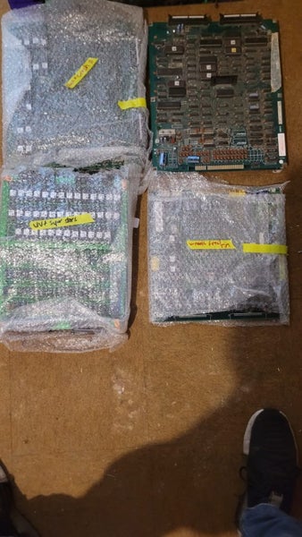 10 arcade game boards pcbs Carousel 2