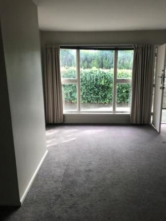 Merivale, 2 bedrooms64607970847363111