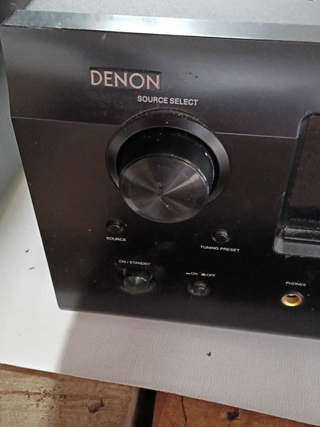 5 : 1 Denon AVR 590 & DSW 56 - amp & sub & spkrs. Exc. quality. Good condition. Carousel 2