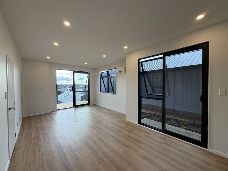 Pukekohe, 3 bedrooms64608371266561112