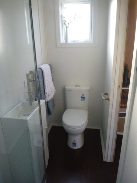 8mx3m self contained cabin Carousel 12