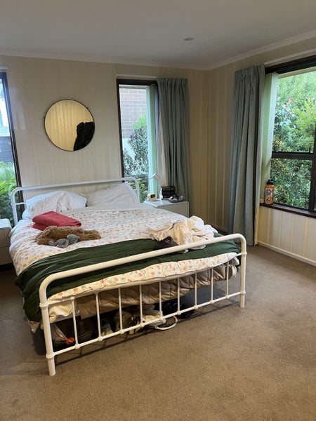 Waverley, 4 bedrooms64608814007937111