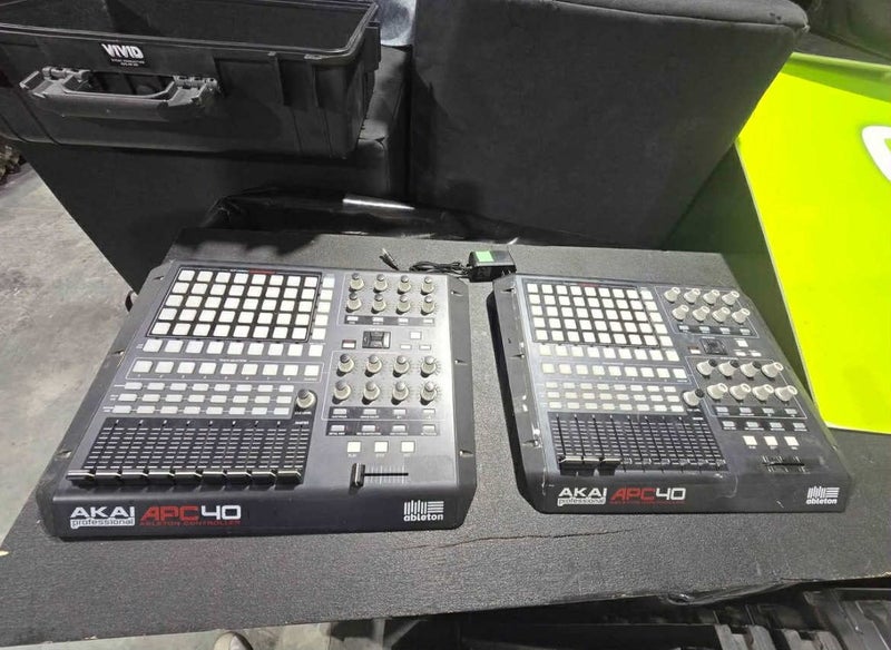 Akai Production APC40 MK1 ABLETON PERFORMANCE CONTROLLER Midi Carousel 3