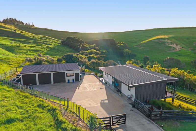 Complete Country Lifestyle Package64610447673218112