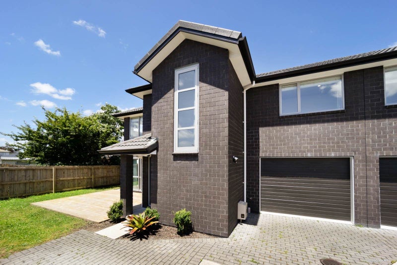 Modern Brick & Tile!64610447692162110