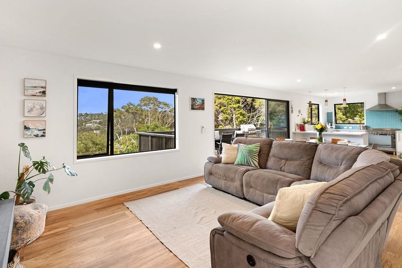 Paihia, 4 bedrooms64612429501313111