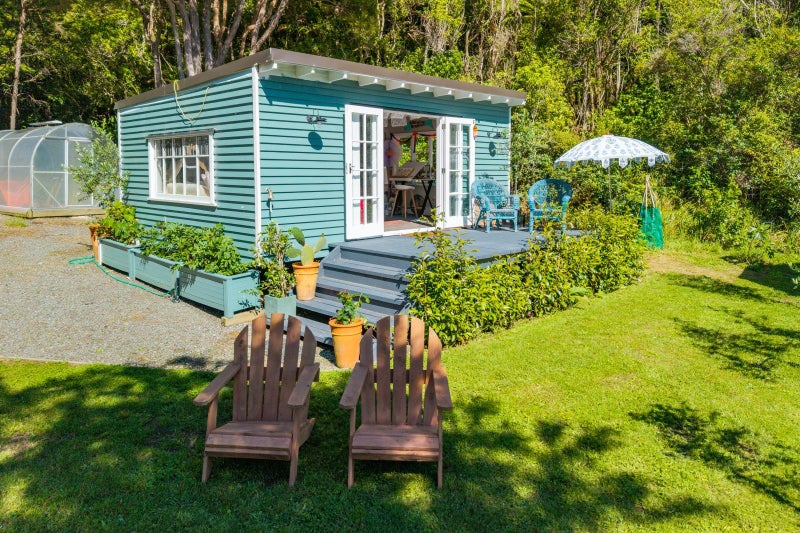 Streamside Serenity in Ngakuta Bay64613035622529113