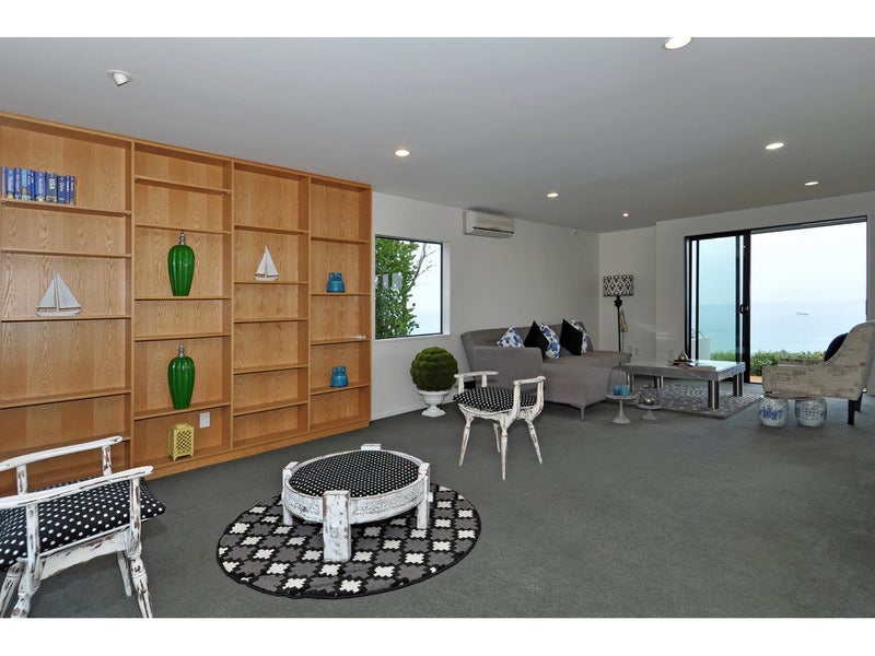 ESTATE SALE64613329666178112