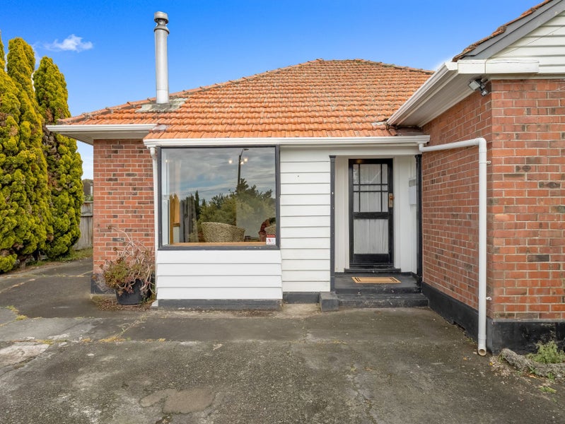 Low-maintenance - prime central location64613733067906113