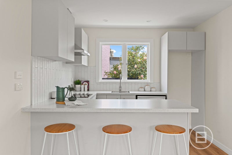 THE DEAL64614028418818114