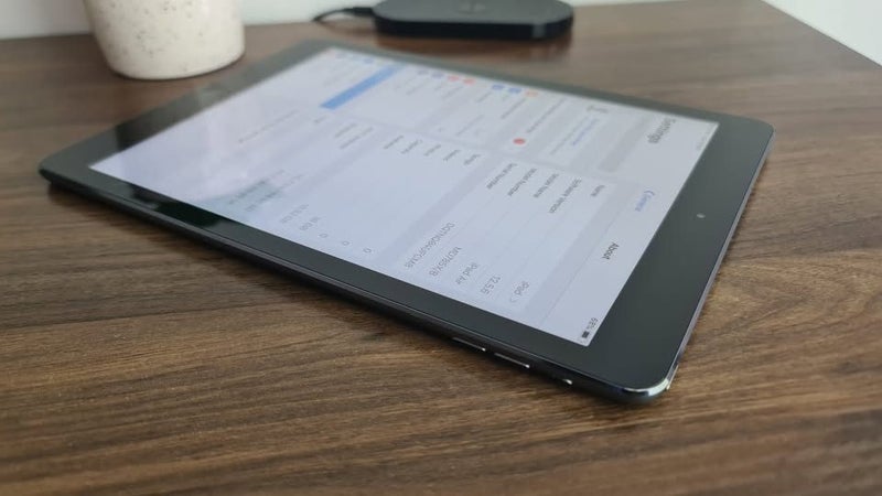 2016 iPad Mini Retina 2nd-Generation Carousel 5