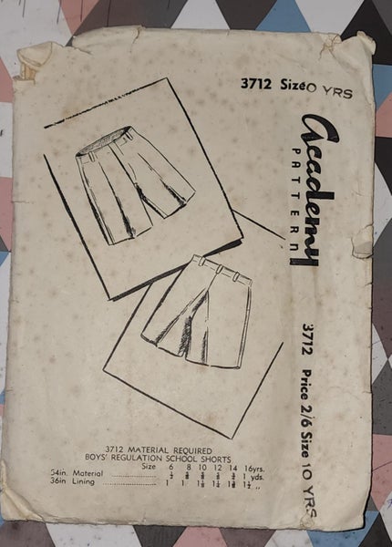 ACADEMY PATTERN 3712 - BOYS REGULATION SCHOOL SHORTS - SIZE - 2/6 (10 yrs) Carousel 1