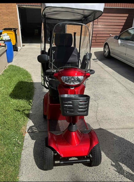 Nordic Luxury Cruiser Mobility Scooter Carousel 2