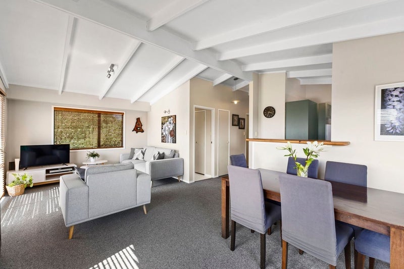 Greenhithe, 2 bedrooms64614427047298112