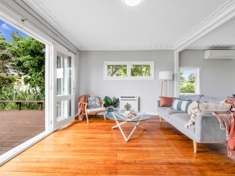 Family Haven Between Two Lakes64614526644097114