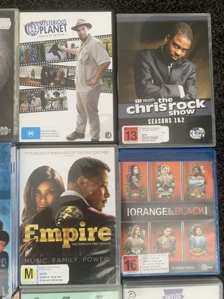 Bulk lot of tv series (E)64614675467267113