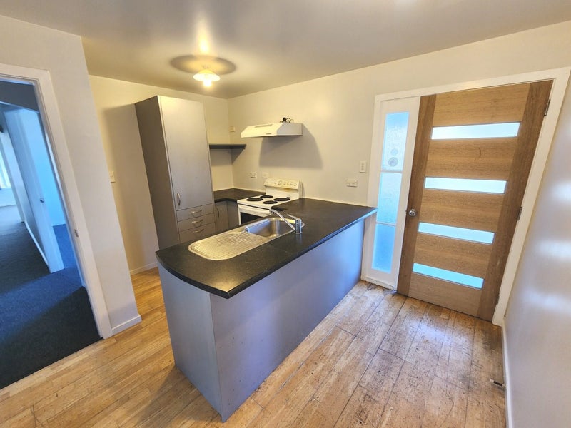 Owhiro Bay, 4 bedrooms64614625918723114