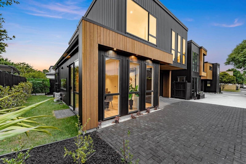 Ticking All The Boxes!64657614515330112