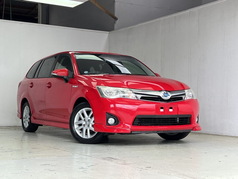 2013 Toyota Corolla FIELDER G AERO TOURER64614811667969111