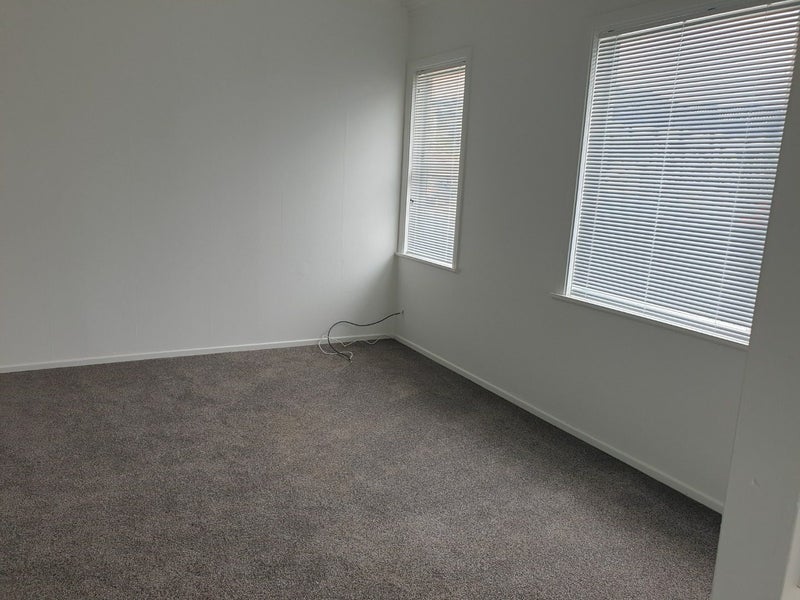 Petone, 1 bedroom64614922434435114