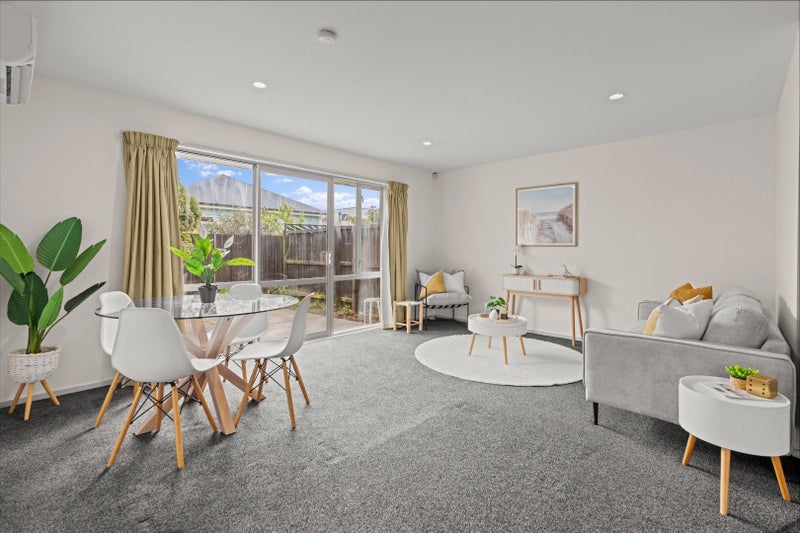 Waltham, 2 bedrooms64615008643074114