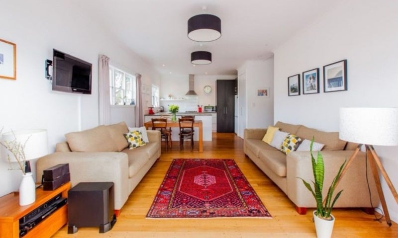 Waterloo, 3 bedrooms64615218232706112