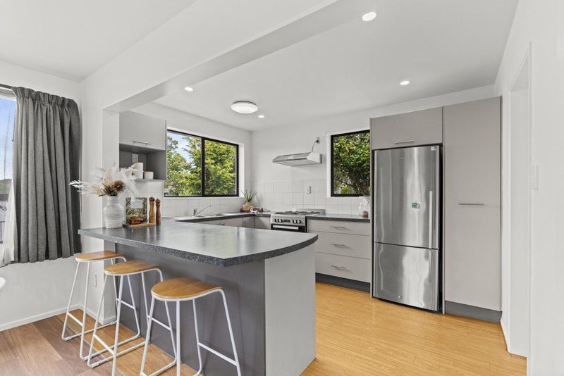 Short Call Auction - Act Fast64615403482626112