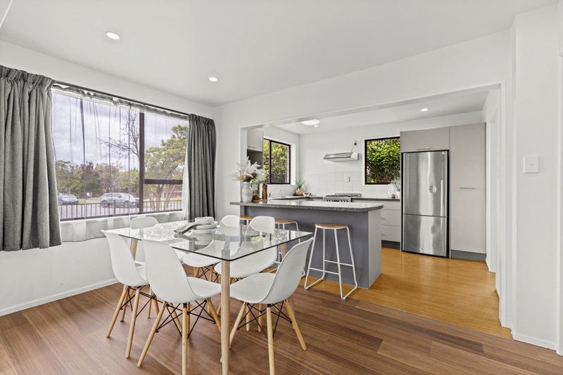 Short Call Auction - Act Fast64615403482626114