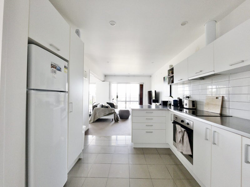 Albany, 2 bedrooms64615403567233110