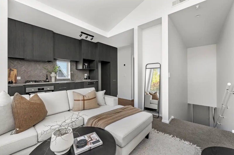 Huntington, 1 bedroom64615514393859113