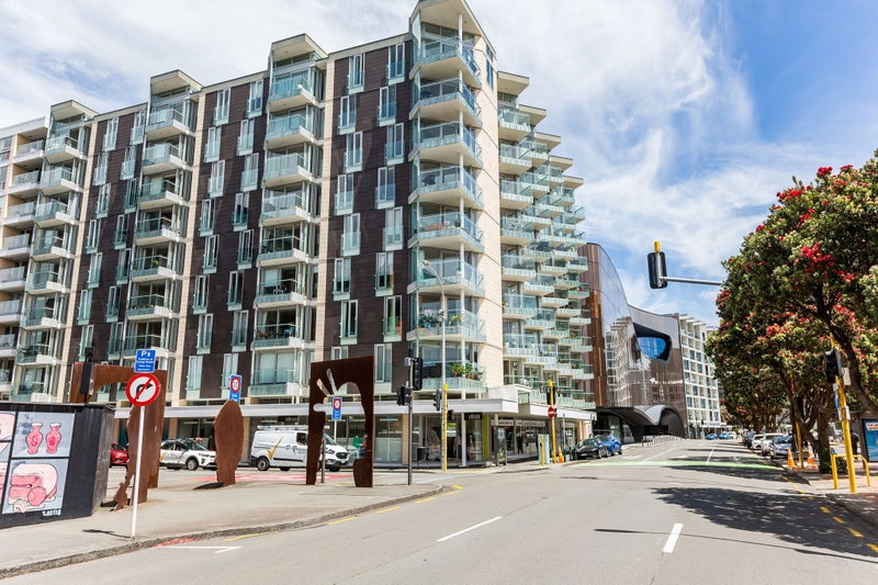 BEST IN CLASS | SUPERIOR PIERMONT APARTMENT64615514435203112