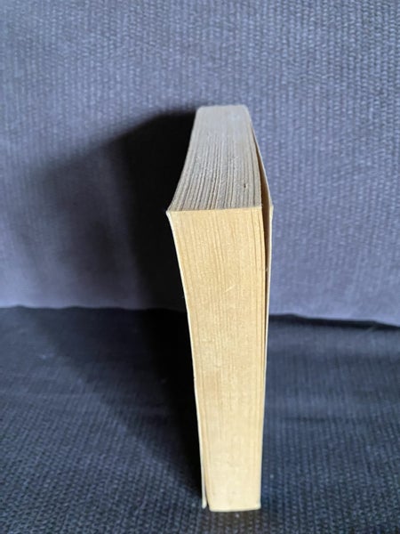 Eugene Byrne ThiGM00 Book Carousel 4