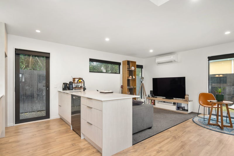 Smart Design & Privacy Combined64615699634179113