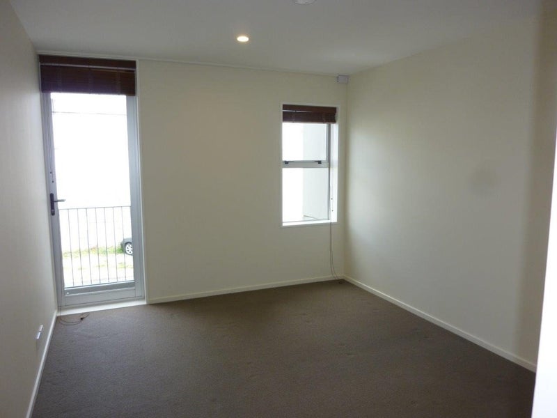 Addington, 2 bedrooms64616608369921114
