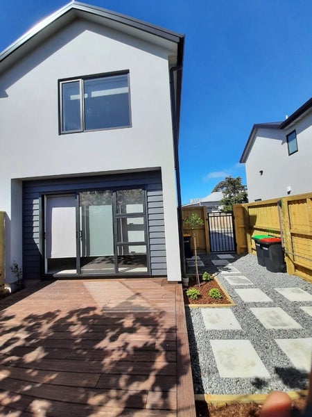 Phillipstown, 2 bedrooms64771571731202112