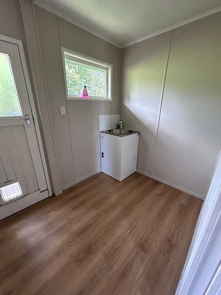 Waiuku, 3 bedrooms64615811116673112