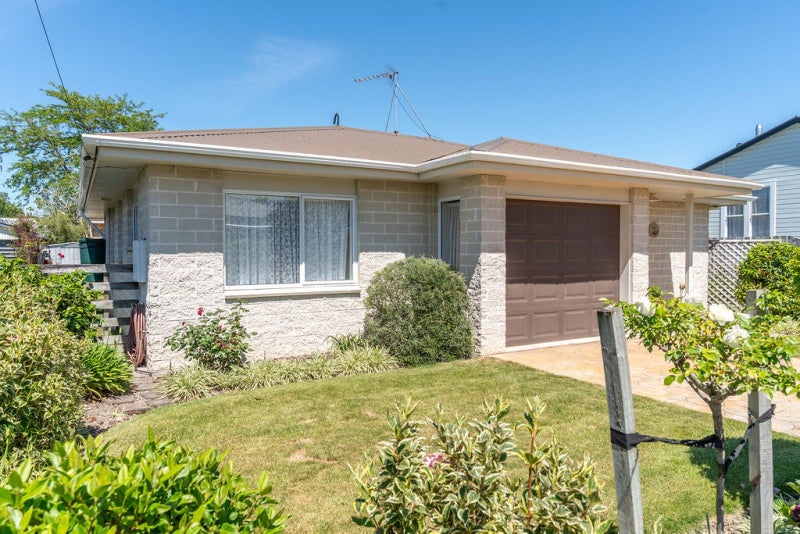 A Little Slice of Calm on Seddon64616009757443110