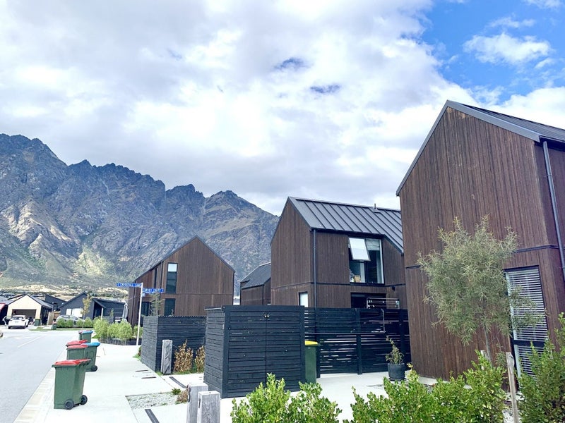 Jacks Point, 3 bedrooms64616009792641110