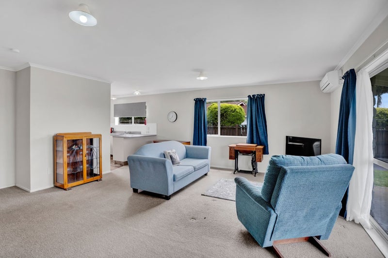 Neat, Petite and Hard to Beat64616107803138112