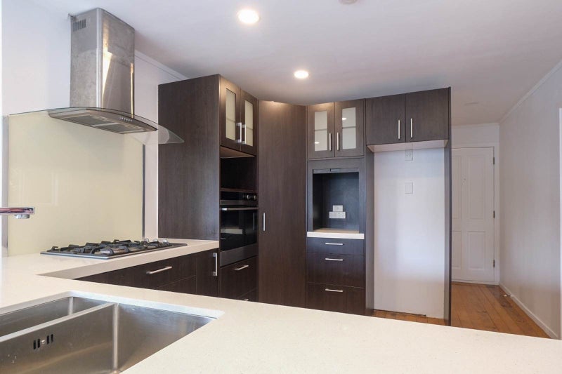 Rothesay Bay, 4 bedrooms64616107819010112