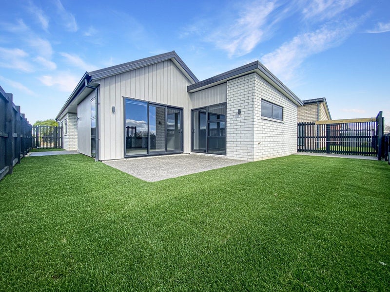 Chartwell, 3 bedrooms64616107834499110