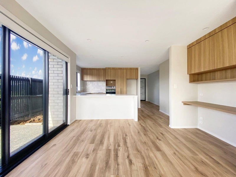 Chartwell, 3 bedrooms64616107834499114