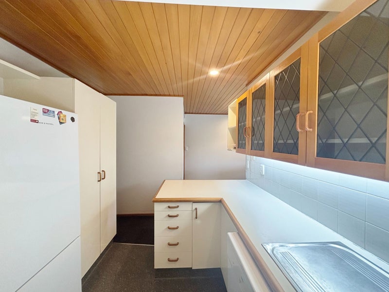 Cashmere, 2 bedrooms64616309356291112